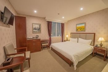 Megaboom City Hotel - New Castle Holiday 3