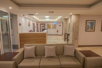 Megaboom City Hotel - New Castle Holiday 26