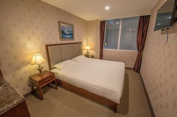 Megaboom City Hotel - New Castle Holiday 34