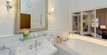 The Blackwood - New Castle Holiday 2