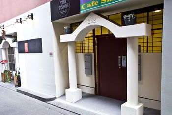 City Edge Town Apartments - New Castle Holiday 2