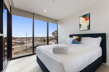 Bayside Towers Serviced Apartments - New Castle Holiday 10