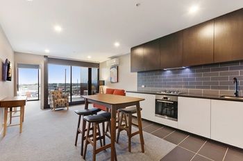 Bayside Towers Serviced Apartments - New Castle Holiday 16