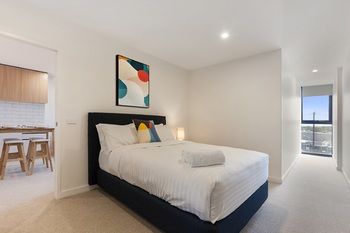 Bayside Towers Serviced Apartments - New Castle Holiday 18