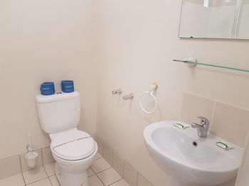 Bentley Waterfront Motel & Cottages - New Castle Holiday 8