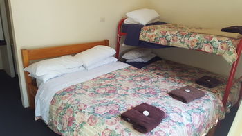 Wisemans Inn Hotel - New Castle Holiday 2