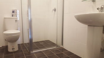 Wisemans Inn Hotel - New Castle Holiday 45