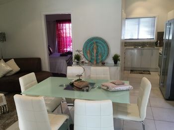 Sydney Executive Garden Villa - New Castle Holiday 7