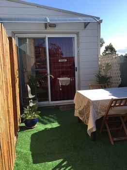 Sydney Executive Garden Villa - New Castle Holiday 11