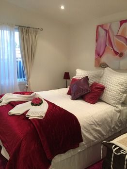 Sydney Executive Garden Villa - New Castle Holiday 15