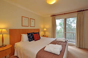 Villa Christian At Cypress Lakes Resort - New Castle Holiday 10
