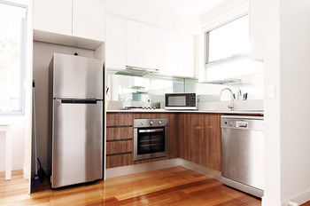 Position Perfect - New Castle Holiday 21