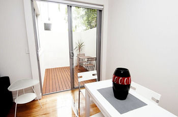 Position Perfect - New Castle Holiday 28