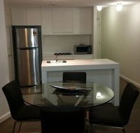 Wyndel Apartments - Shelley Street - New Castle Holiday
