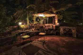 Aquila Nova Retreat - New Castle Holiday 0