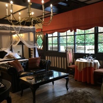 Aquila Nova Retreat - New Castle Holiday 19