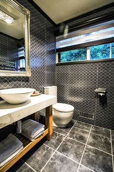 Aquila Nova Retreat - New Castle Holiday 23