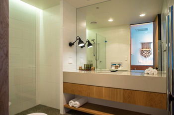 Bannisters Pavilion - New Castle Holiday 25