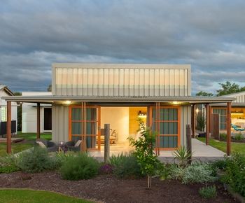 Studio 367 - New Castle Holiday 9