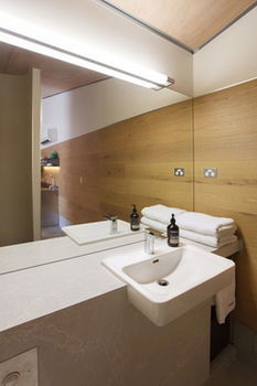 Studio 367 - New Castle Holiday 15