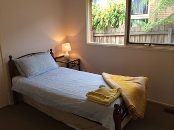 Australian Home Away At East Doncaster - New Castle Holiday 1
