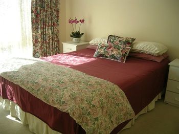 Australian Home Away At East Doncaster - New Castle Holiday 6