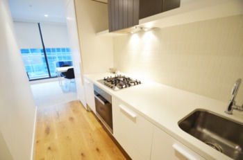 Apartments Melbourne Domain - CBD Lofts - New Castle Holiday 37