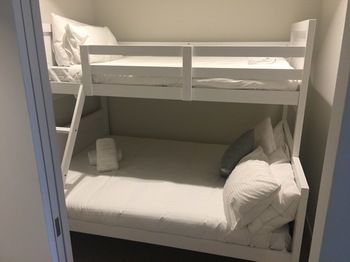 Apartments Melbourne Domain - CBD Lofts - New Castle Holiday 44