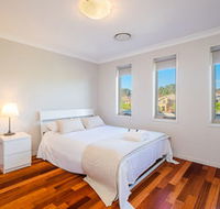 Getaway Holiday House Bankstown - New Castle Holiday