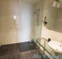 Carlson View Apartment - 68 LaTrobe St - New Castle Holiday