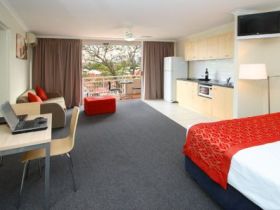 Wellington Apartment Hotel - New Castle Holiday 0