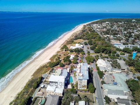 On The Beach Resort Bribie Island - New Castle Holiday 3