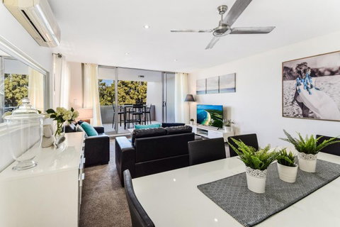 Redvue Luxury Apartments - New Castle Holiday 2
