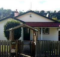 Brothers Town Cottage - New Castle Holiday