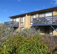 Orford Prosser Holiday Units - New Castle Holiday