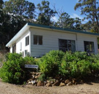 Classic Cottages S/C Accommodation - New Castle Holiday