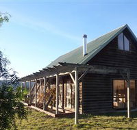 Pinot Cottage on Charles Reuben Estate - New Castle Holiday