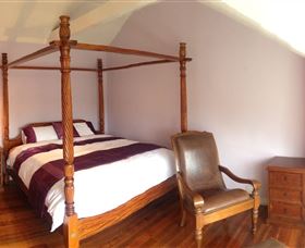 Swallows Nest Guesthouse - New Castle Holiday 1