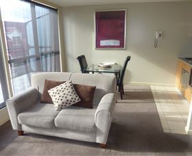 Flinders Lane Holiday Apartments - New Castle Holiday 0