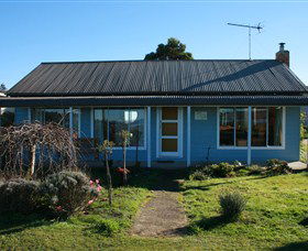 Castaway Cottage - New Castle Holiday 0