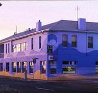 Beach Hotel - New Castle Holiday