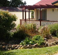 Belle Cottage - New Castle Holiday