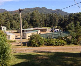 Rosebery Cabin And Tourist Park - New Castle Holiday 1