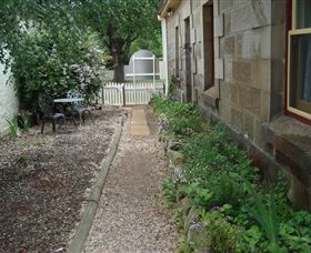 Christopher Hall's Colonial Accommodation - New Castle Holiday 2
