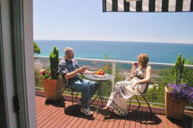 Seawatch Bed And Breakfast - New Castle Holiday 0