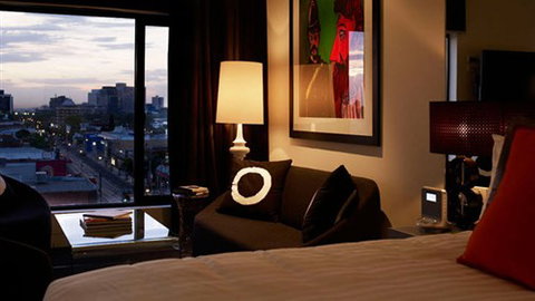 The Cullen - New Castle Holiday 2