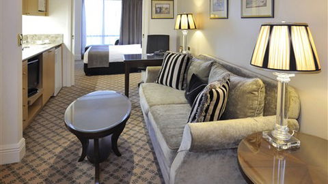 Stamford Plaza Melbourne - New Castle Holiday 0