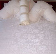 Corryong Bed  Breakfast - New Castle Holiday