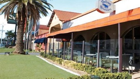 Quality Resort Siesta - New Castle Holiday 1