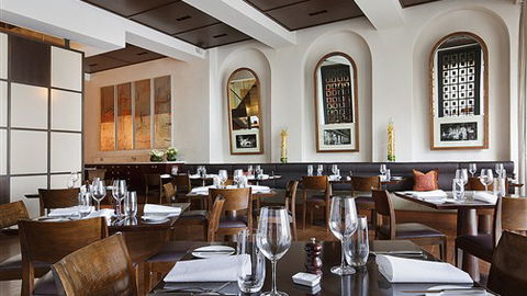 Hotel Lindrum - New Castle Holiday 1